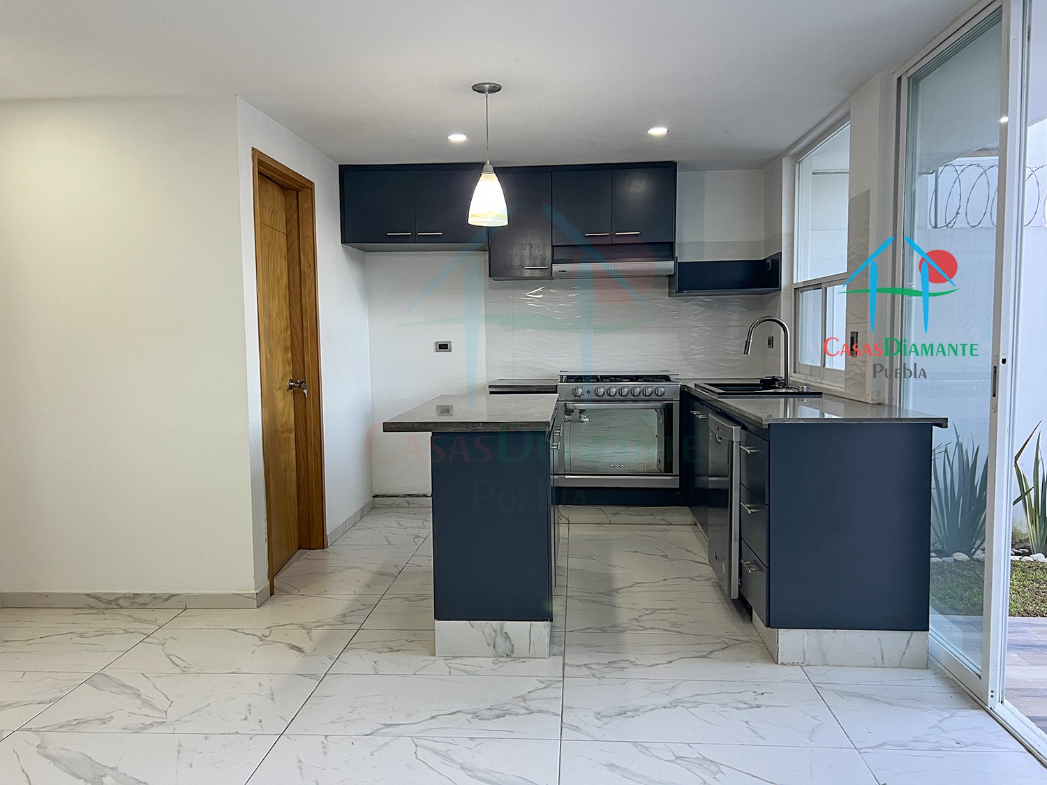 Parque Aguascalientes Casa Laurel - Cocina 1 Parque Aguascalientes Casa Laurel - Cocina 1